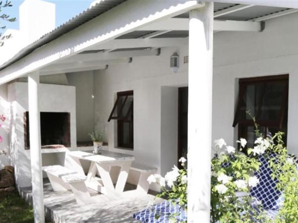 1 Bed House in Paternoster