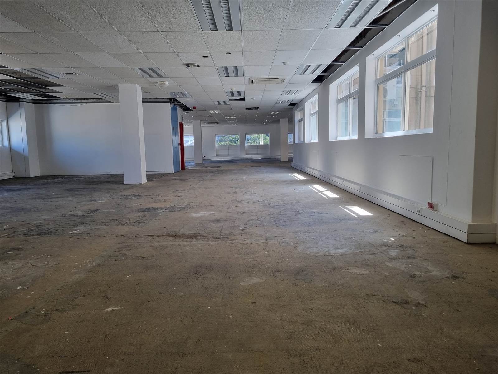 14710  m² Commercial space in Bellville Central photo number 16