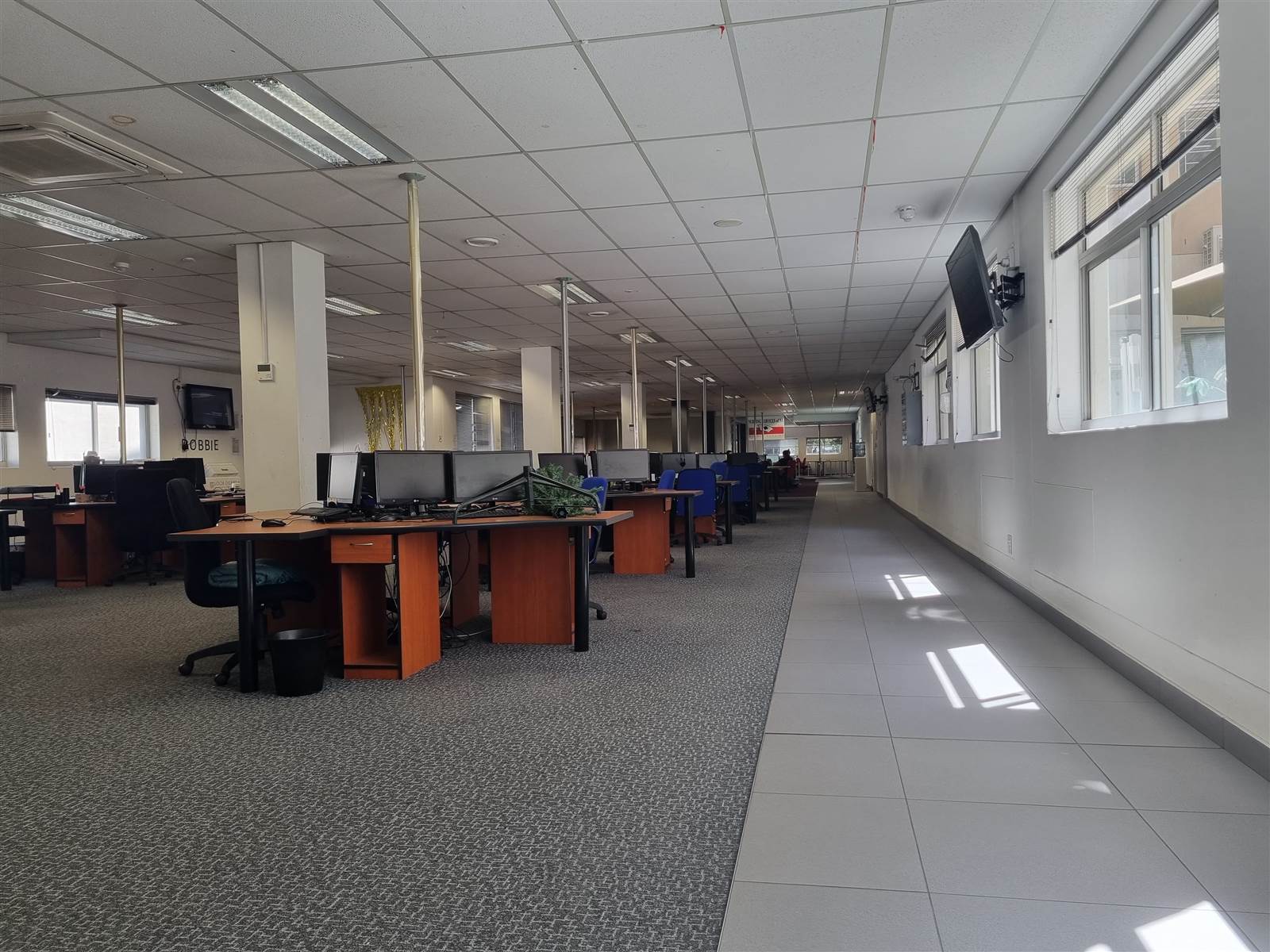 14710  m² Commercial space in Bellville Central photo number 14