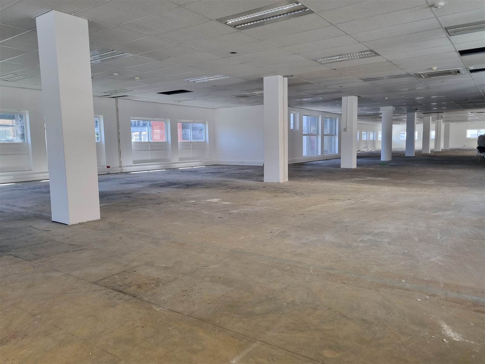 14710  m² Commercial space in Bellville Central photo number 19