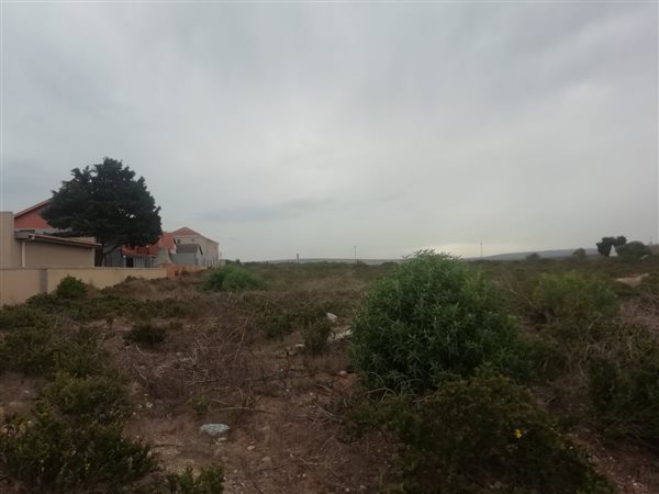 173 m² Land