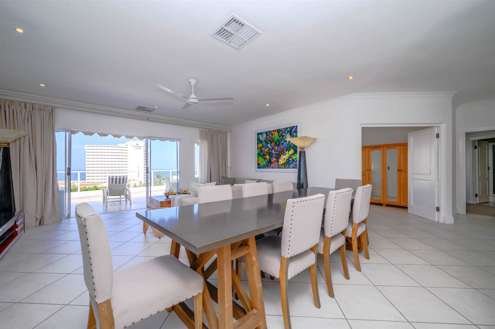 4 Bed Apartment in Umhlanga Rocks photo number 14