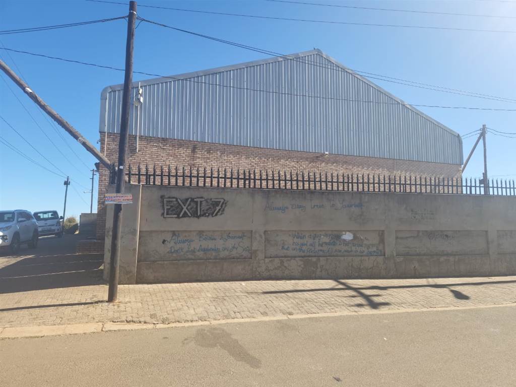 854  m² Commercial space in Protea Glen photo number 21