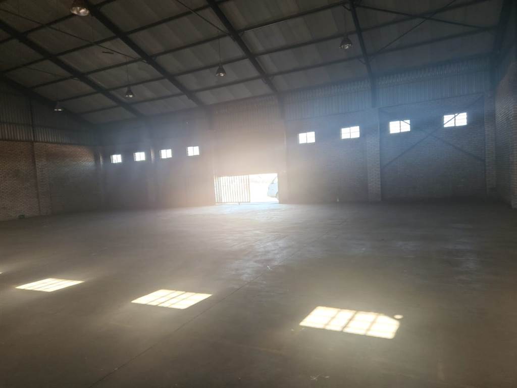 854  m² Commercial space in Protea Glen photo number 6