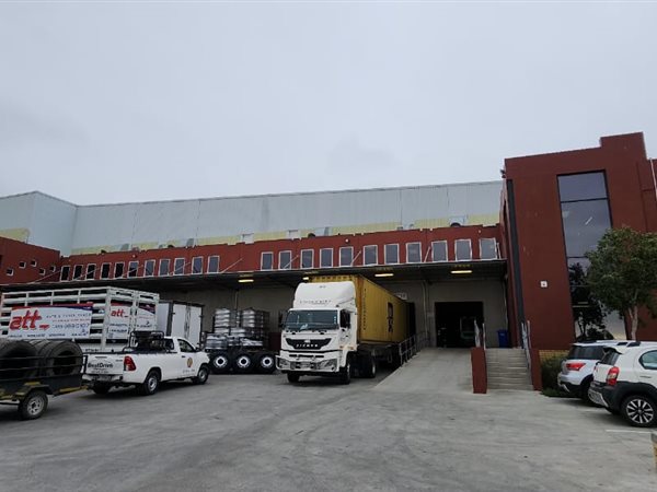 2 631  m² Industrial space