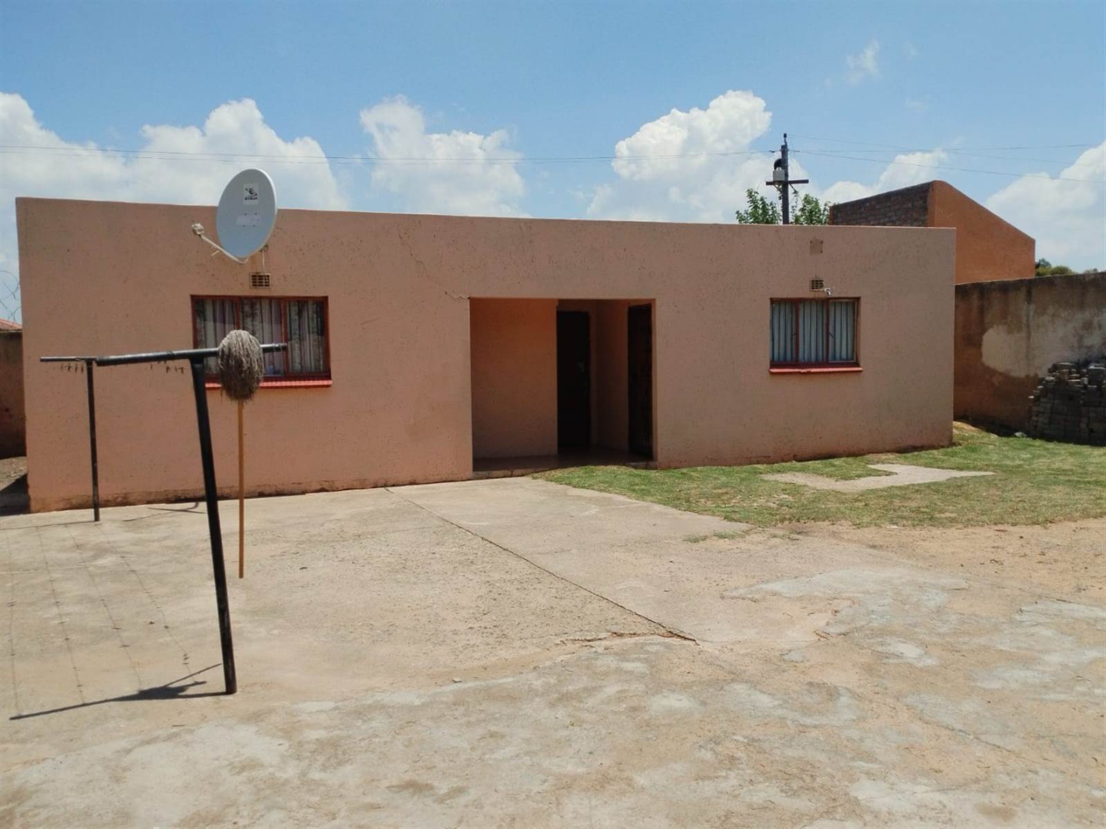 3 Bed House in Naturena photo number 18