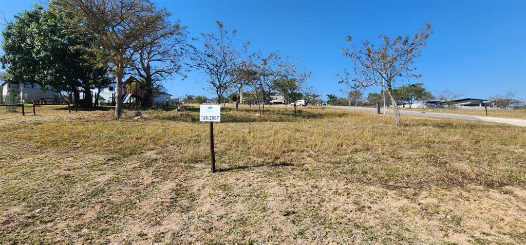 826 m² Land available in Sonheuwel photo number 1