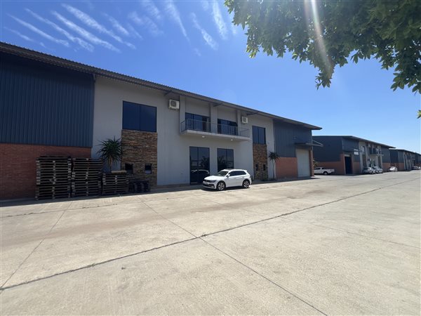 1 378  m² Industrial space