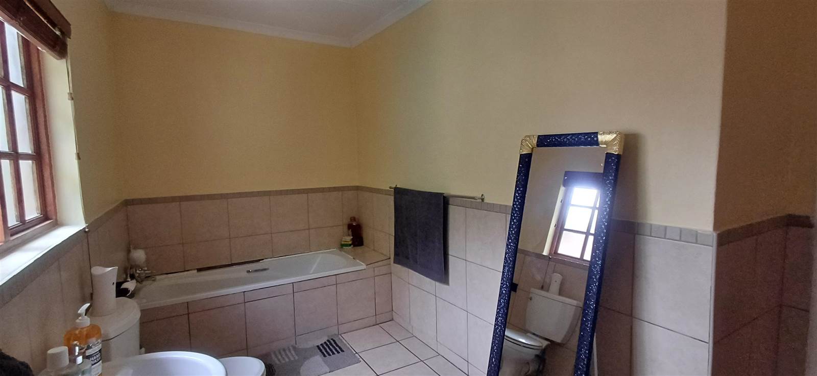 3 Bed Apartment in Standerton Central photo number 8