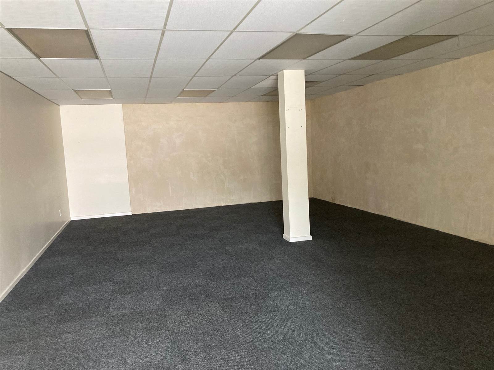 188  m² Commercial space in Newton Park photo number 4