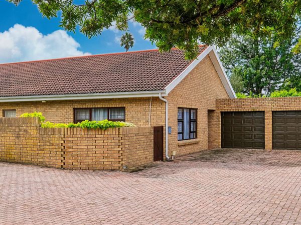 2 Bedroom House 2 Bedroom House