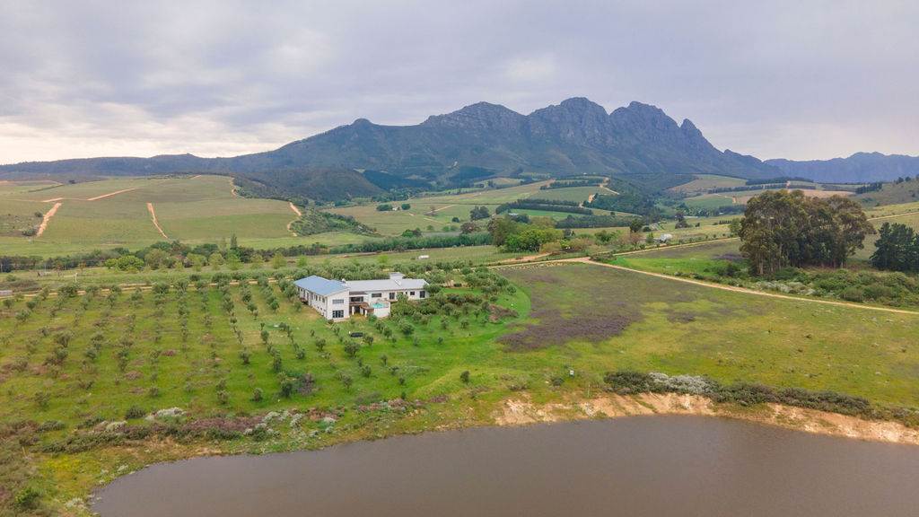 6 Bed House in Stellenbosch Agricultural photo number 1