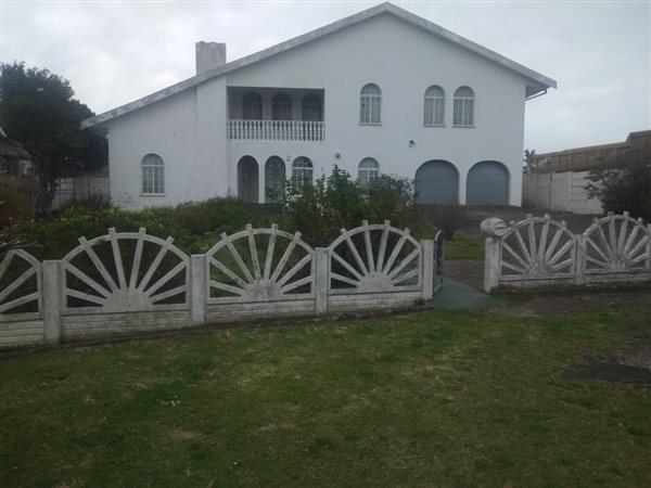5 Bedroom House 5 Bedroom House