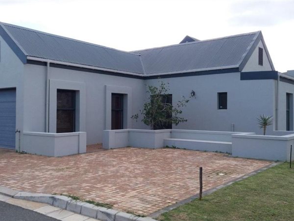 2 Bedroom House 2 Bedroom House