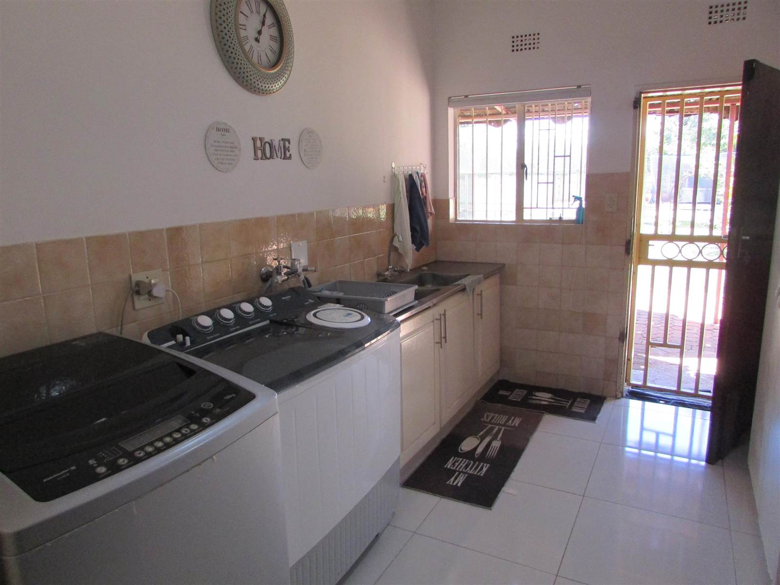 4 Bed House in Westonaria photo number 12