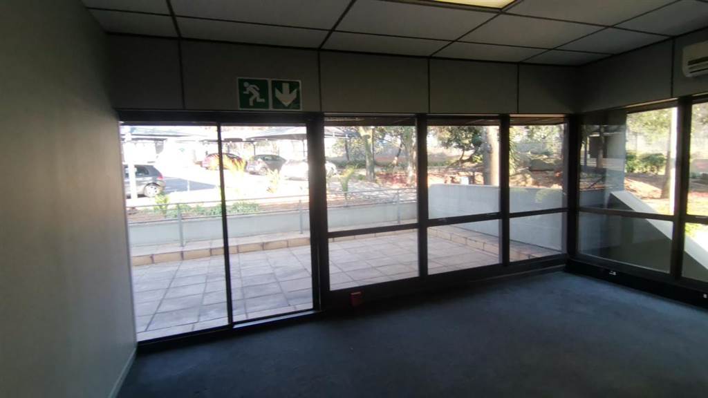 282  m² Commercial space in St Andrews photo number 14