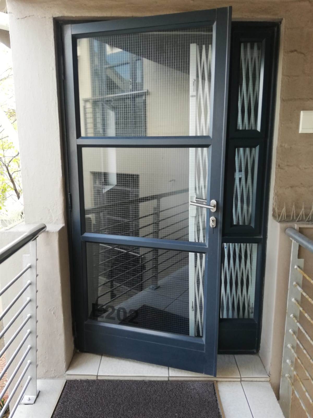 183.5  m² Office Space in Parow Central photo number 11