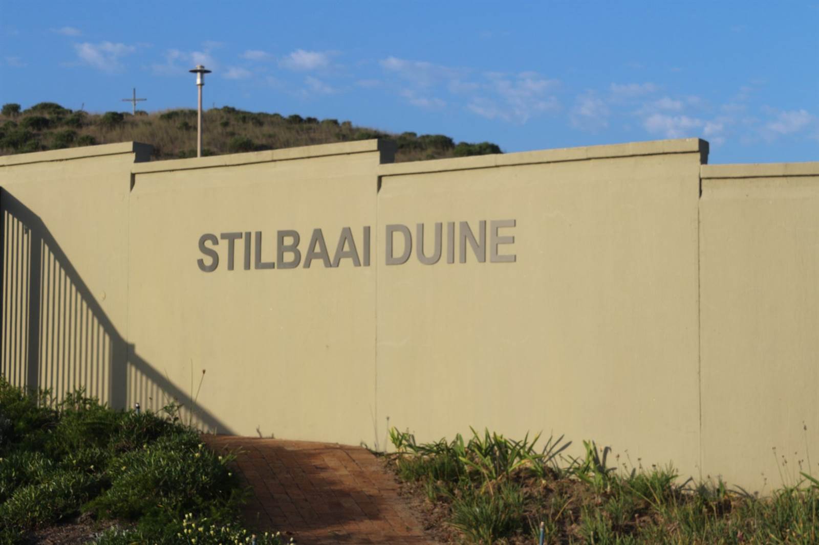 687 m² Land available in Stilbaai photo number 3