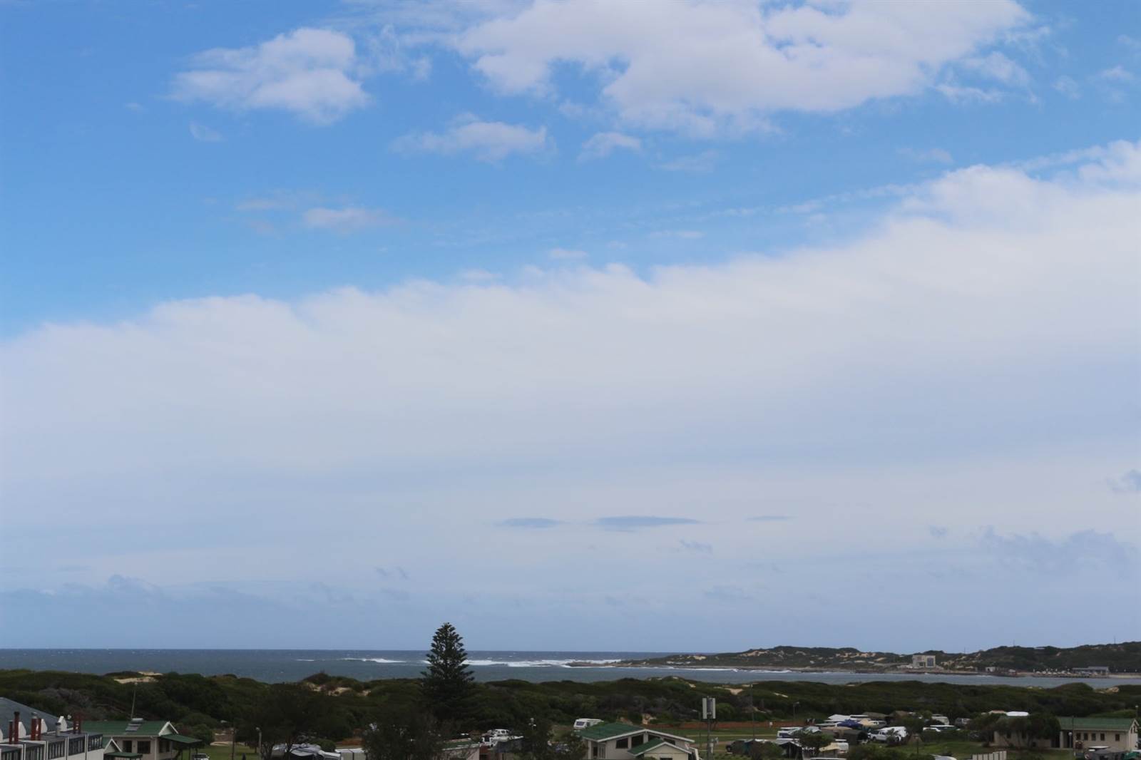 687 m² Land available in Stilbaai photo number 8
