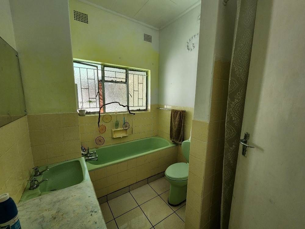 3 Bed House in Lydenburg photo number 17