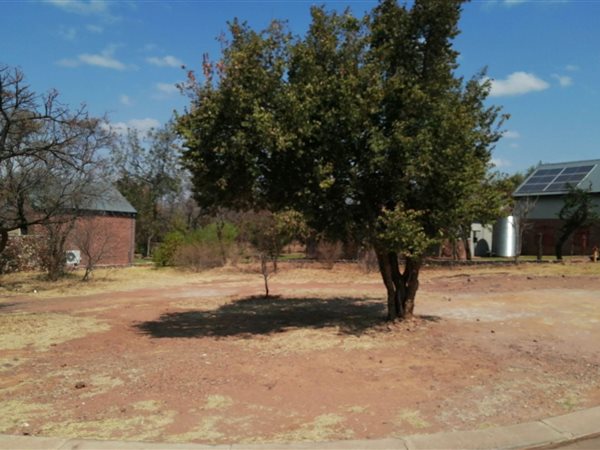 402 m² Land