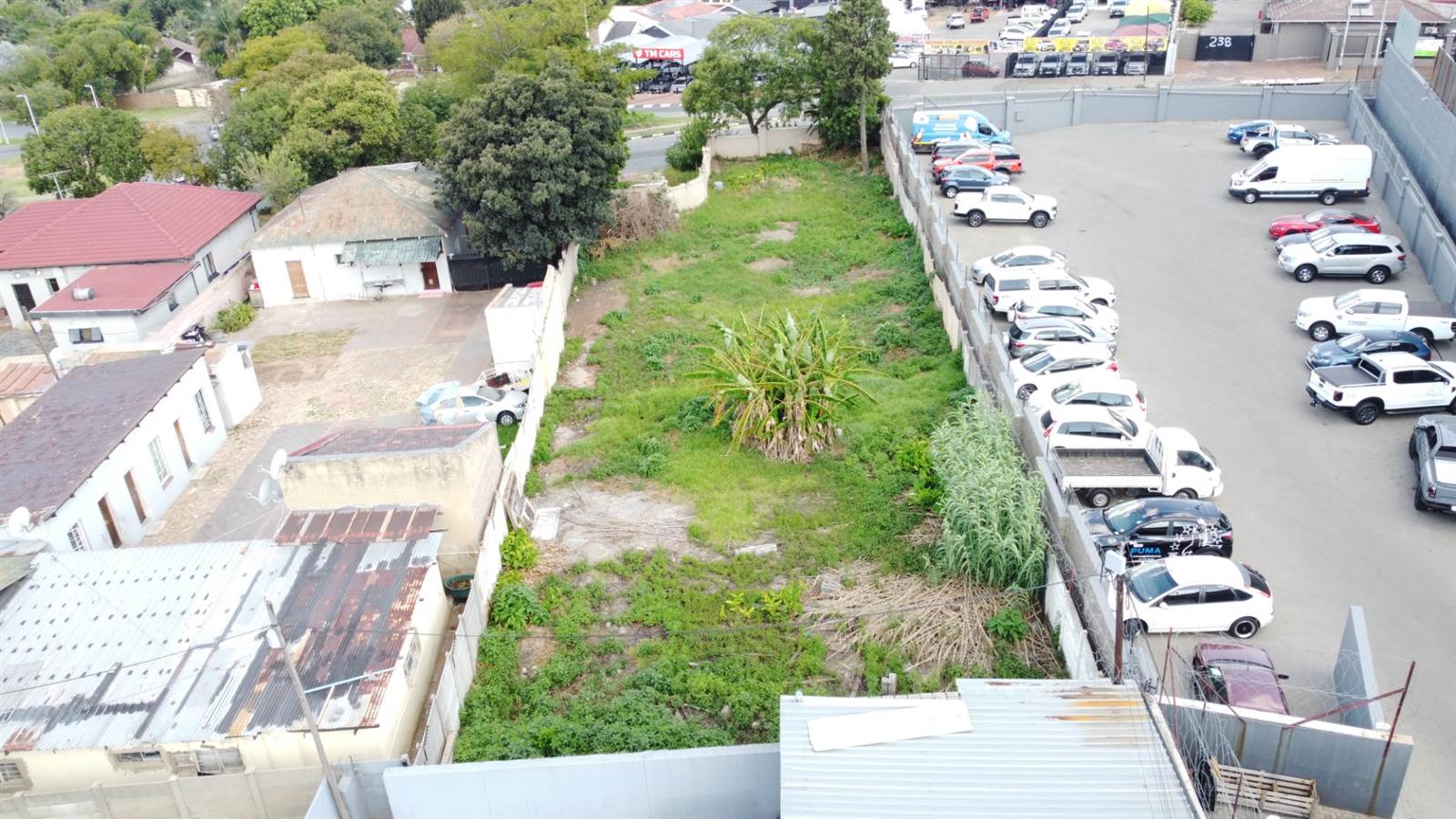 1110 m² Land available in Kew photo number 2