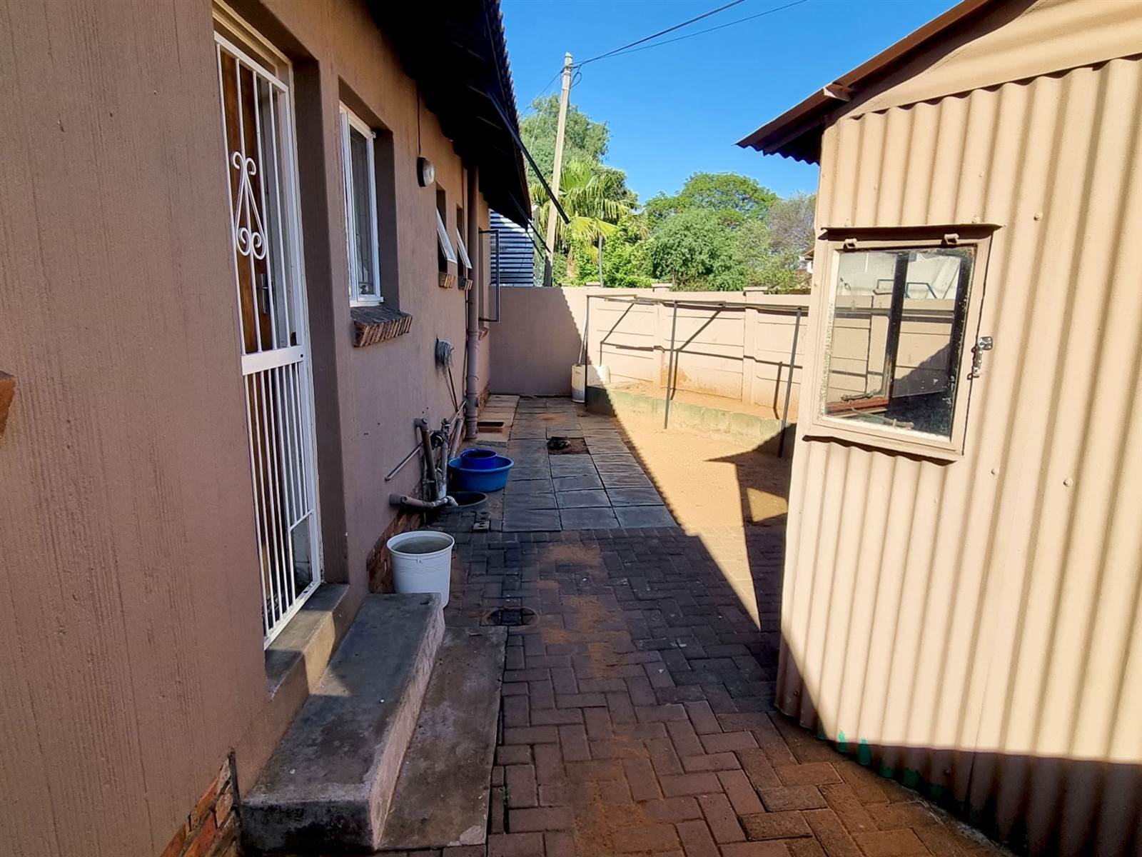3 Bed Townhouse in Uitsig photo number 29