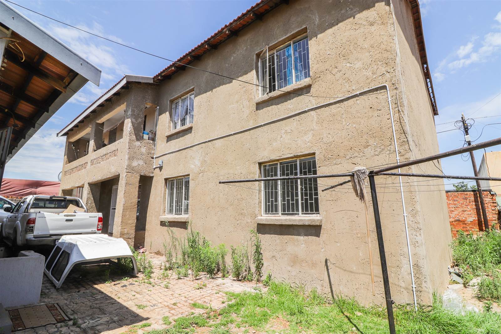 5 Bed House in Lenasia South photo number 17