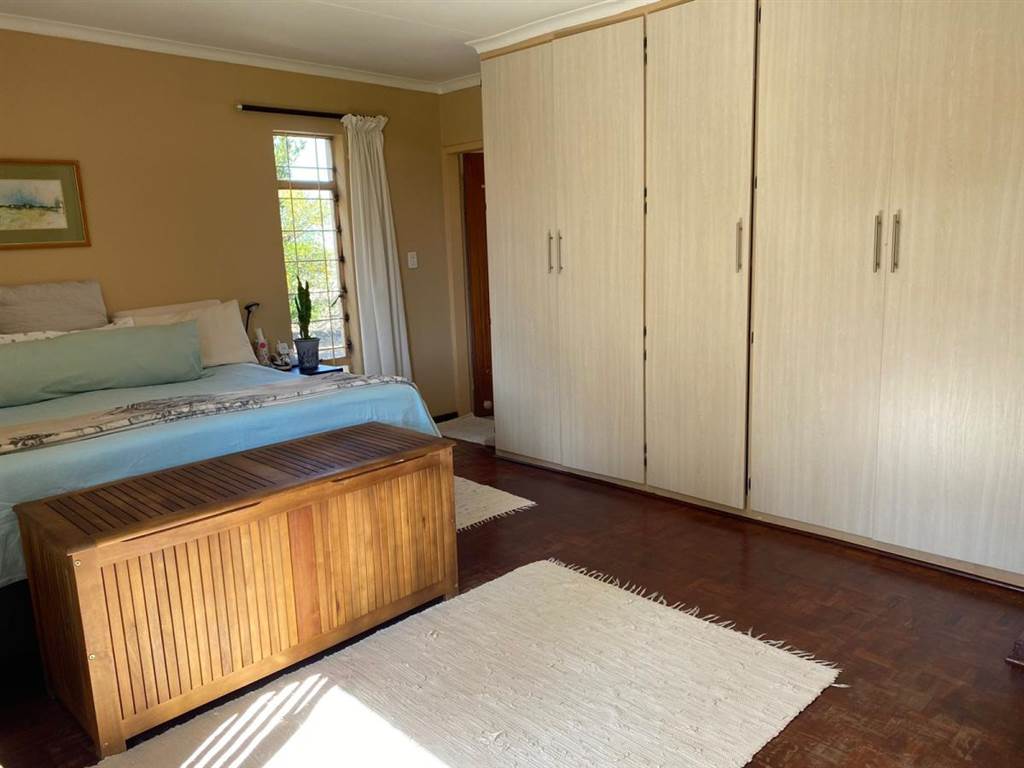 3 Bed House in Secunda photo number 9