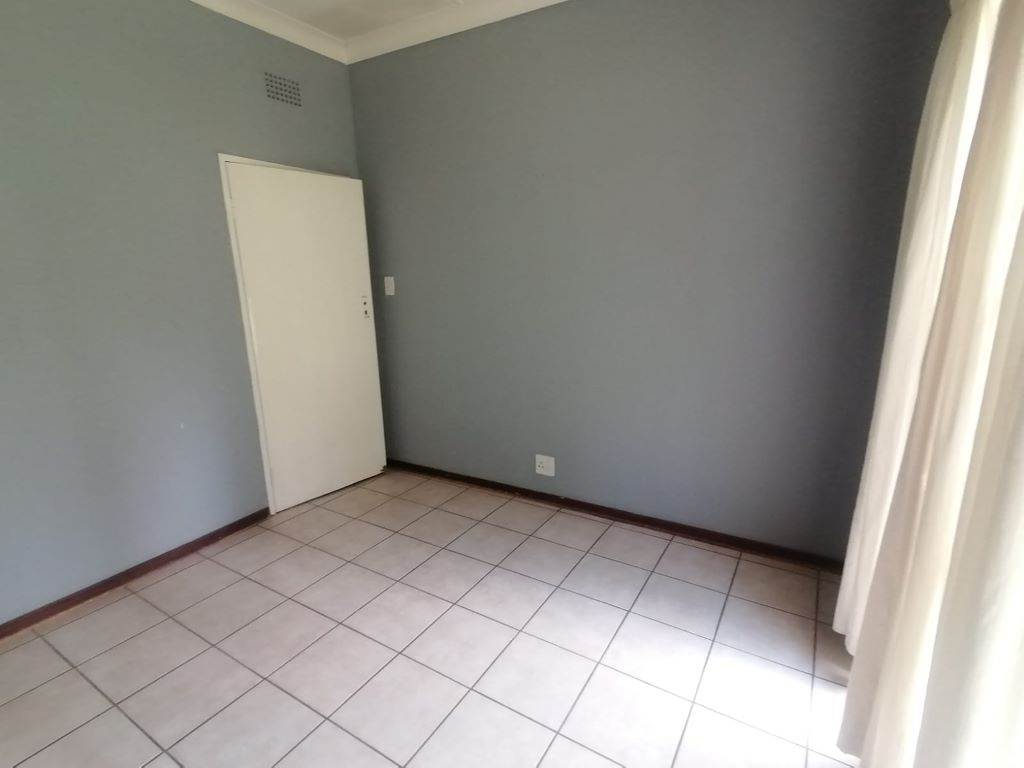 2 Bed Apartment in Delmas photo number 10