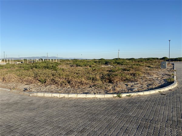 583 m² Land available in Dwarskersbos