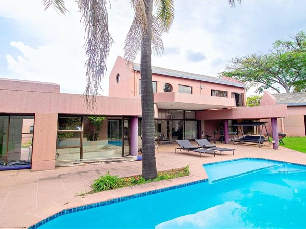5 Bedroom House 5 Bedroom House