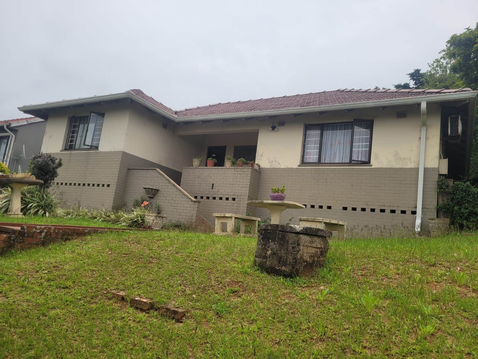 3 Bed House in Kloof photo number 16
