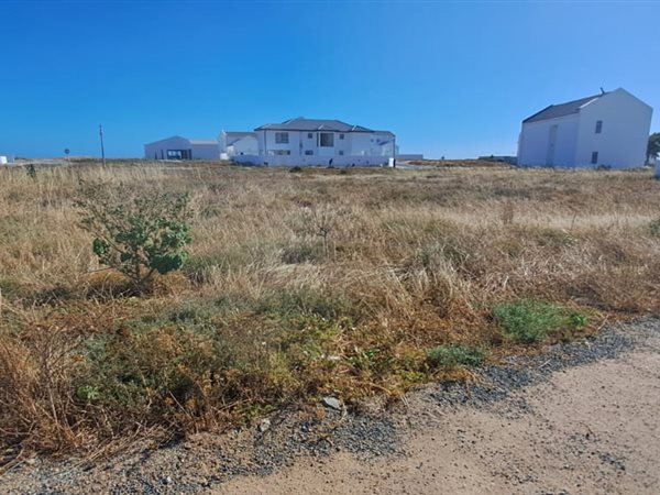 400 m² Land available in Sandy Point