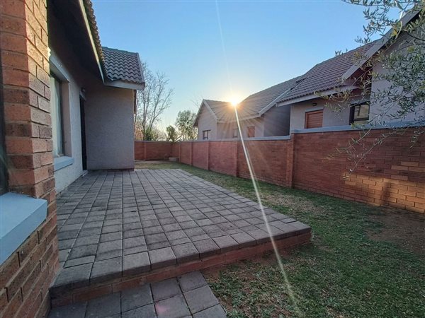 3 Bedroom Townhouse 3 Bedroom Townhouse