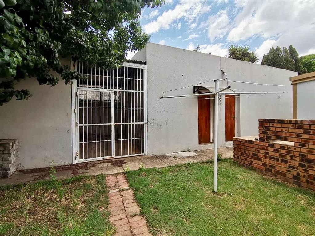 1458 m² Land available in Krugersdorp North photo number 21