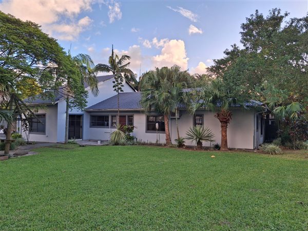 3 Bedroom House 3 Bedroom House