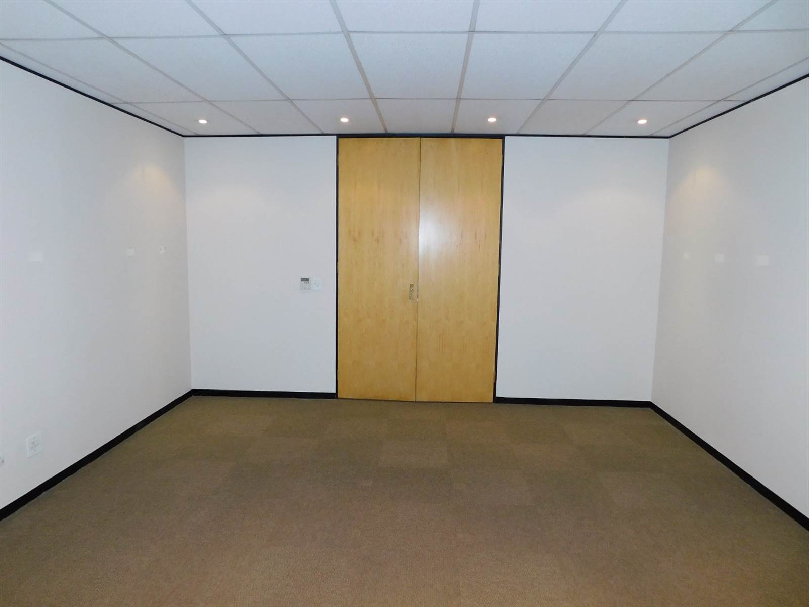 242  m² Commercial space in Hyde Park photo number 7