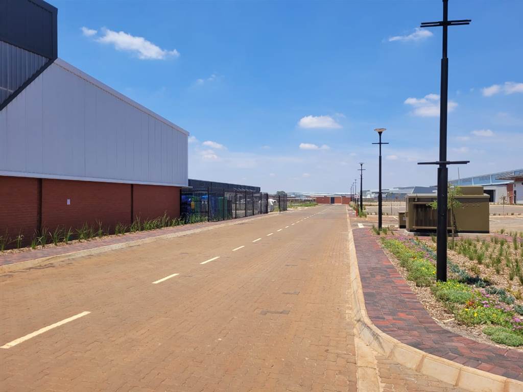 1325  m² Industrial space in Serengeti photo number 19