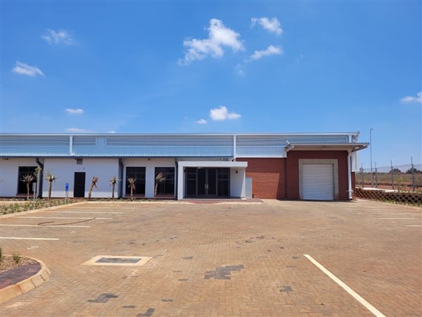 1325  m² Industrial space in Serengeti