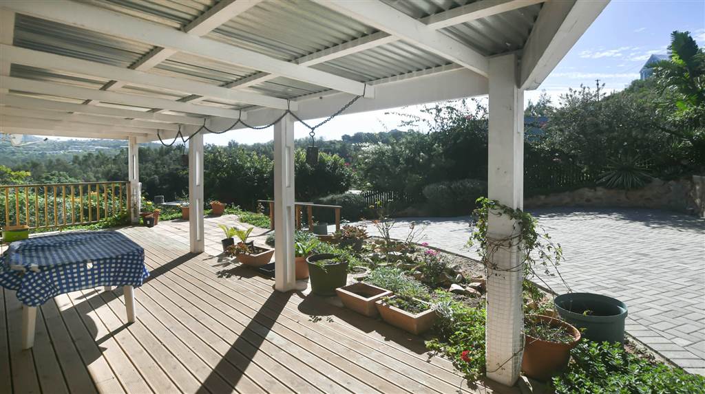 4 Bed House in Knysna Heights photo number 5