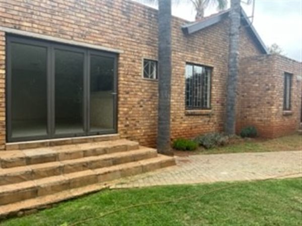 3 Bedroom House 3 Bedroom House