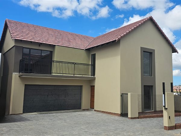 3 Bed Townhouse