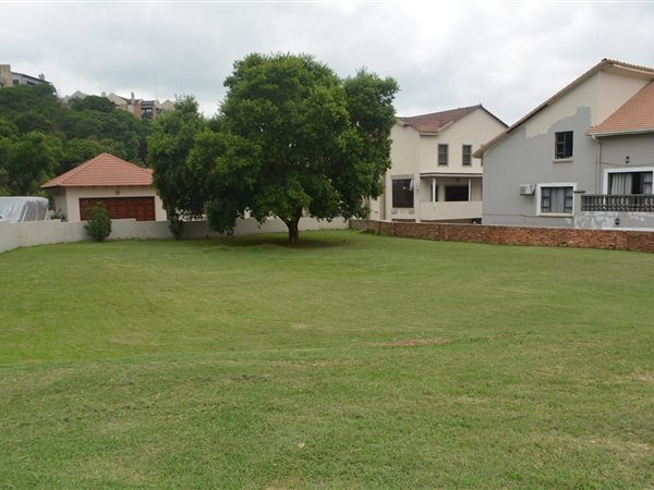 910 m² Land available in Bronkhorstbaai