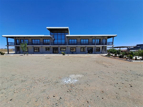 5 380  m² Industrial space