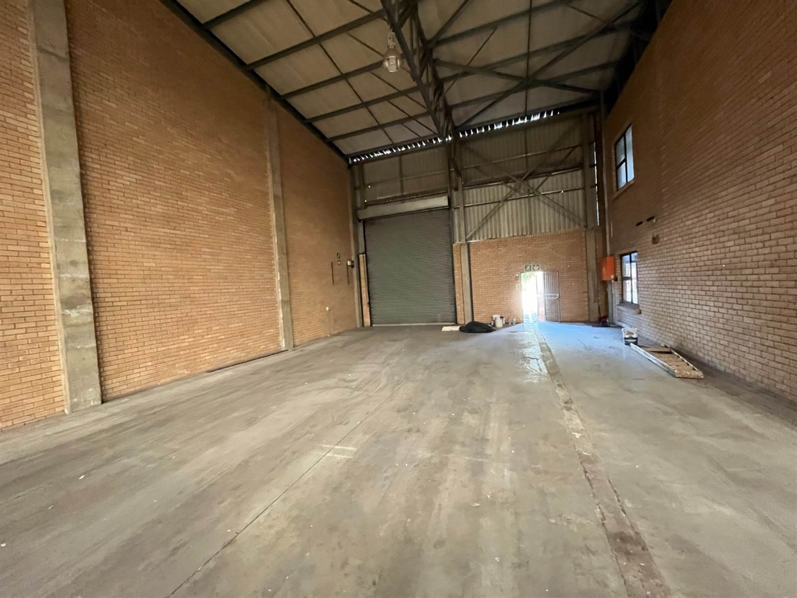 2358  m² Commercial space in North Riding photo number 4