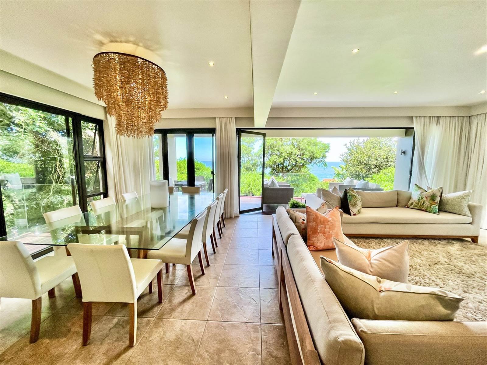 5 Bed House in Zimbali Estate photo number 5