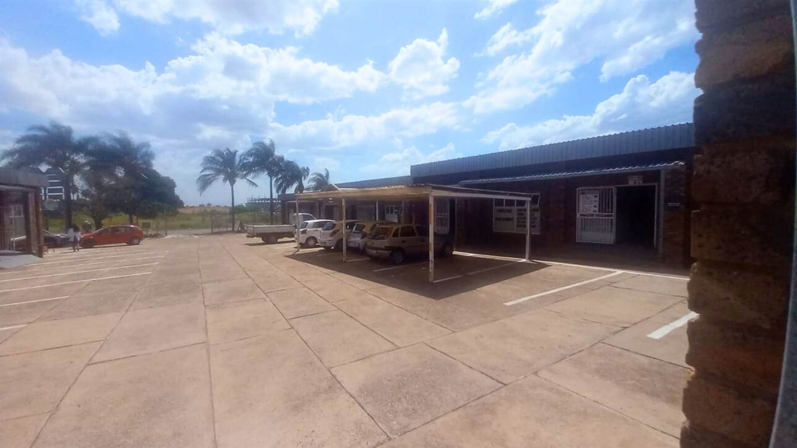 64  m² Commercial space in Soshanguve photo number 2