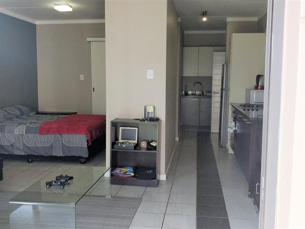 1 Bed Apartment