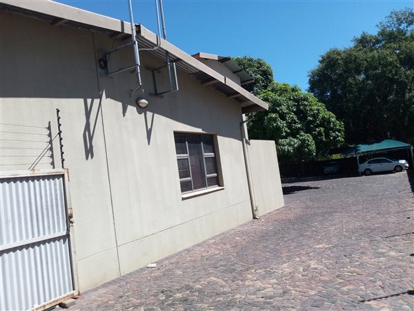 284  m² Commercial space in Bo Dorp